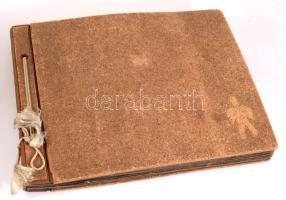 Daday Zsuzsanna kézműves/kézimunka albuma, 22 oldalon különféle hímzett, horgolt, stb. tárgyakkal, v...