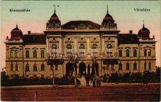 Kisújszállás, városháza. Vasúti levelezőlapárusítás 125.