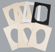 7 db paszpartu, különböző formájú kivágással (többségük ovális), külső méret: 24x18 cm