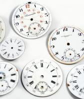 9 darab antik zománcozott zsebóra számlap, sérüléssel