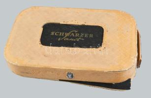 Vegyes bizsu tétel, sérült dobozban