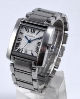 Cartier minőségi másolat karóra, kvarc, fém szíjjal, 3,5x3 cm