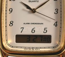 Seiko kvarc karóra, digitális kijelzéssel, bőr szíjjal, működik, 4x3 cm