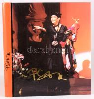 Psota Irén: Psota. Bp., 2004, Urbis. 284p. Kiadói kartonált kötés, sok képpel, jó állapotban.