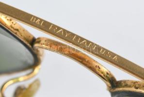 Ray Ban Aviator pilóta szemüveg, tokban