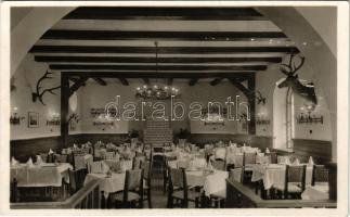 Budapest II. Schrettner István Négyszürke sörözője, vadász szoba, belső. Margit körút 83.