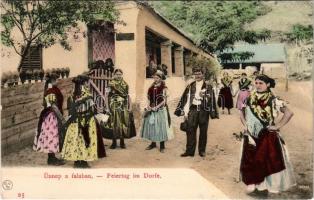 Ünnep a faluban, magyar folklór / Feiertag im Dorfe / Hungarian folklore (EK)
