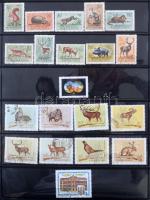 Magyar összeállítás, főleg bélyegzett sorok, darabok, önálló értékek, közte jobb kiadások is, régi é...