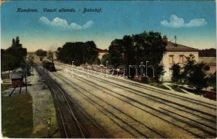 1917 Komárom, Komárno; Vasútállomás, vonat, gőzmozdony / railway station, locomotive + "Hadiszolgálat" (EK)