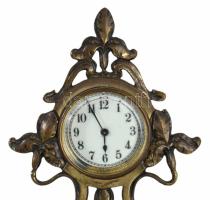 Szecessziós asztali óra, mechanikus szerkezettel, működik, kopásnyomokkal, m: 22 cm