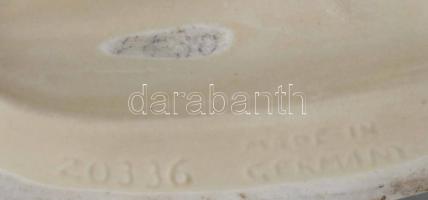 Régi német éneklő pár porcelán figura, jelzett, hibátlan, m: 15 cm