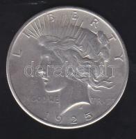 USA 1925. 1$ Ag "Peace" T:2- k.