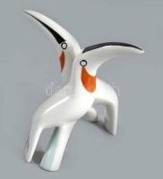 Kőbányai Porcelángyár tukán pár. Terv: Ősz Szabó Antónia. Jelzett, hibátlan, m: 8 cm