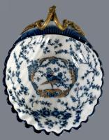 Wong Lee kagyló alakú kínáló plasztikus fém szerelékkel, jelzett, hibátlan, 24x19 cm