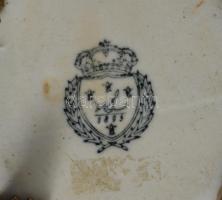 Wong Lee kagyló alakú kínáló plasztikus fém szerelékkel, jelzett, hibátlan, 24x19 cm