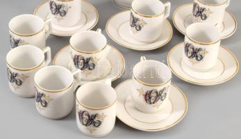 Zsolnay mokkás készlet monogramos festéssel. 10 csésze, 6 db alj, kanna, tejkiöntő. Kézzel festett, ...