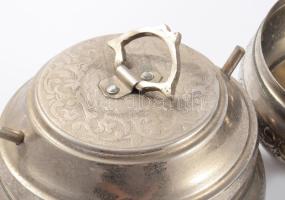 Régi török ételhordó, gazdag díszítéssel, m: 18 cm