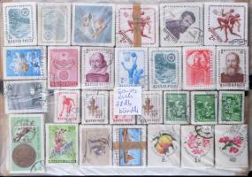 78 db bündli az 1960-as évekből