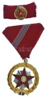 1957. "Kiváló Szolgálatért Érdemérem" aranyozott, ezüstözött, zománcozott kitüntetés mellszalagon, miniatűrrel szalagsávon T:AU patina Hungary 1957. "Distinguished Service Medal" gilt, silver plated, enamelled decoration with ribbon, with miniature on thin ribbon C:AU patina NMK 614