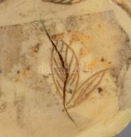 Antik japán csont okimono, cca 19. sz, m: 4 cm