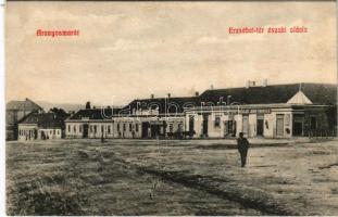 Aranyosmarót, Zlaté Moravce; Erzsébet tér északi oldala, Drexler Jenő, Lithvay István, Steiner Lipót üzlete. Brunczlik I. kiadása / square, shops (r)