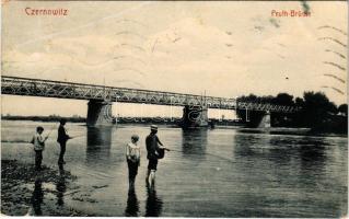 1910 Chernivtsi, Czernowitz, Cernauti, Csernyivci (Bukovina, Bucovina, Bukowina); Pruth Brücke. W. L. 2597. / bridge (small tear)