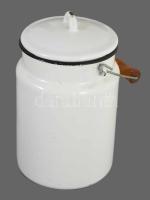 Jelzett zománcozott tejes kanna, kopással, m: 25 cm