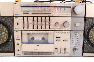 JVC ANRS hordozható kazettás magnó és hifi. Működő állapotban, zsinórral