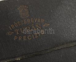 Turán precíziós készlet, tartójában, 12x28 cm