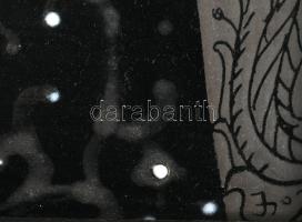 Járási Ildikó (1953-): Királynő. Tűzzománc, jelzett, fa keretben, 29x14 cm