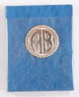 Állami Biztosító Borsod-Abaúj-Zemplén megyei igazgatósága. Szerk.: Kovács Mihály. Rajzokat készítette. Feledy Gyula. Miskolc, 1985, Miniatűrkönyv Gyűjtők Klubja. Megjelent 1400 példányban. Kiadói műbőr kötés, fém plakettel, jó állapotban.