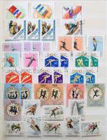 Tétel az 1950-es évektől a 80-as évekig másodpéldányokkal, néhány postatiszta blokkal 20 lapos A/4 berakóban