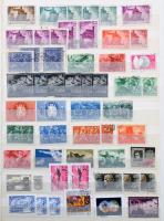 Tétel az 1950-es évektől a 80-as évekig másodpéldányokkal, néhány postatiszta blokkal 20 lapos A/4 b...