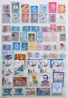 8 lapos Lindner A4-es berakó, benne 1200-1500 db dán és kelet-európai bélyeg