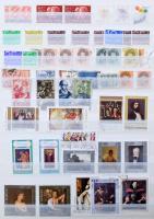 2.500 közel különféle bélyeg az egész világból 16 lapos A4 berakóban