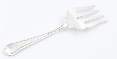 Ezüst(Ag) szervírozó villa, jelzett, h: 22 cm, nettó: 114,1 g