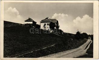 Bükkszentkereszt, Turistaház (EK)