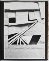 Jovánovics. Jovánovics György kiállítása. Szelényi Károly eredeti fekete-fehér fotóival.Nádas Péter ...