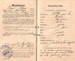 Páger Ilona nőiszabó-segéd munkakönyve, a Makói Ipartestület bélyegzőivel és pecsétjével, kézzel kit...