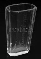 Tusnád 1888 feliratos emlék pohár. Csiszolt, vésett, anyagában színezett, száján kis pattogzások. (Baile Tusnad, RO, Erdély) 9 cm