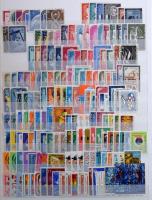 USA, ENSZ, Bermuda, Curacao, Dominika, Grenada összeállítás 16 lapos A4-es berakóban