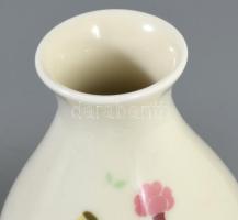 Zsolnay pillangó mintás váza, jelzett, hibátlan, m: 13 cm