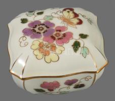 Zsolnay pillangó mintás bonbonier, jelzett, hibátlan, 7,5x7,5 cm