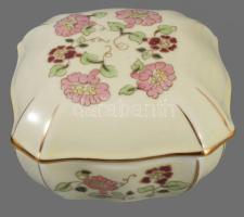 Zsolnay aranykontúrozott virágmintás bonbonier, jelzett, hibátlan, 10,5x10,5 cm
