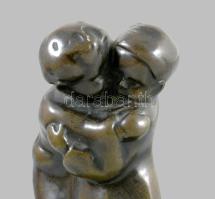 Gnädig Sándor (1887?-?): Testvéri szeretet, bronz, jelzett, kis kopásokkal, m: 12 cm