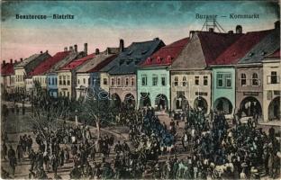 Beszterce, Bistritz, Bistrita; Kornmarkt / Búza sor, üzletek, piac. Markovits Izsák kiadása / square, shops, market (EK)