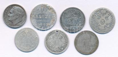 Vegyes 7db-os ezüst érmetétel, benne: Ausztria 1830-1872. 3kr-10kr Ag (4xklf) + 1869. 10kr Ag + Egyiptom 1917. 2p Ag + Amerikai Egyesült Államok 1964. 1d Ag T:vegyes Mixed, 7pcs silver coin lot, within: Austria 1830-1872. 3 Kreuzer - 10 Kreuzer Ag (4xdiff) + Hungary 1869. 10 Kreuzer Ag + Egypt 1917. 2 Piastres Ag + USA 1964. Dime Ag C:mixed