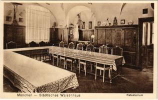 München, Munich; Städtisches Waisenhaus, Refektorium / orphanage, refectory (wet damage)