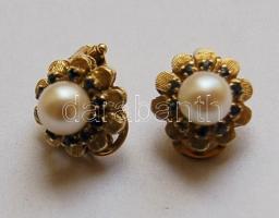 Gyöngy berakásos 18K arany (Au) fülbevaló, összesen bruttó 5,5g / Golden (18K) earring with bead inl...