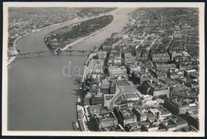 cca 1930-1940 Budapest, Parlament, Duna, Margit híd, légi felvétel, 10,5×15 cm